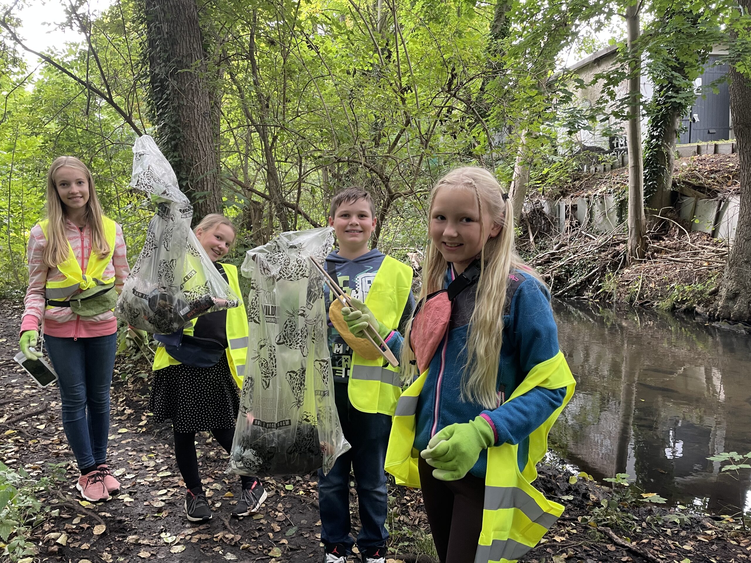 0B267614-A624-49C3-B5C1-CB63C1EC1B7B